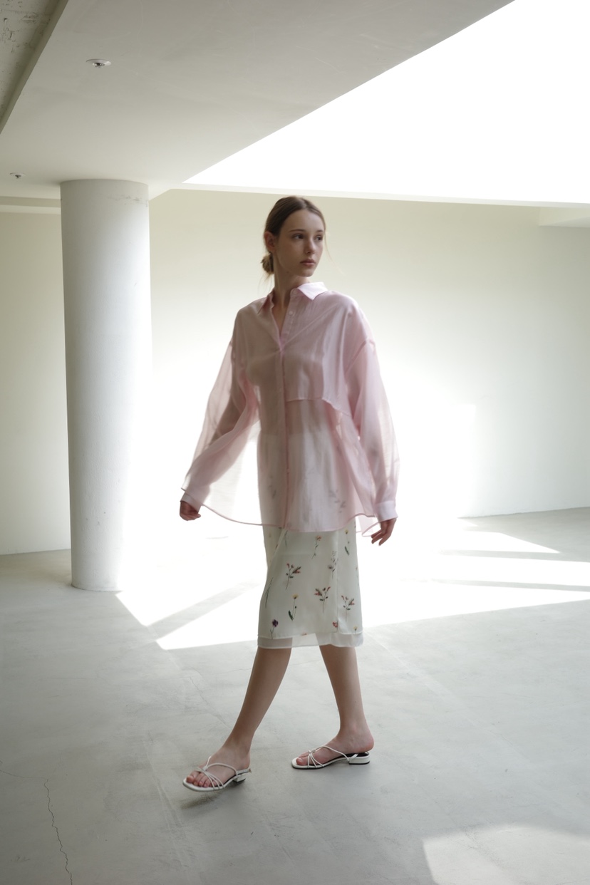 BOWIE韓國直郵女裝新款時尚26夏季襯衫蕾絲衫不含吊帶開衩BOWIE襯衫/蕾絲衫