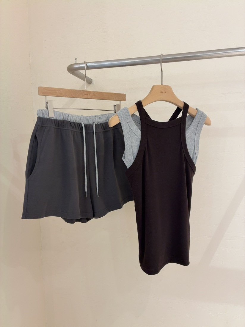 MUSE-P韓國直郵女裝新款26春夏時尚人氣休閑26夏季職業短褲MUSE-P短褲