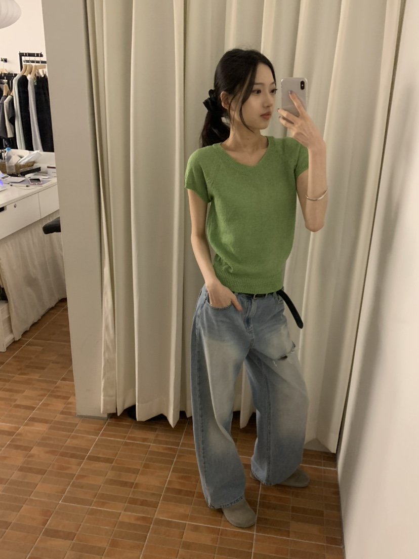 LOGON韓國代購女裝新款26夏季職業熱賣時尚人氣26春夏T恤V領LOGONT恤