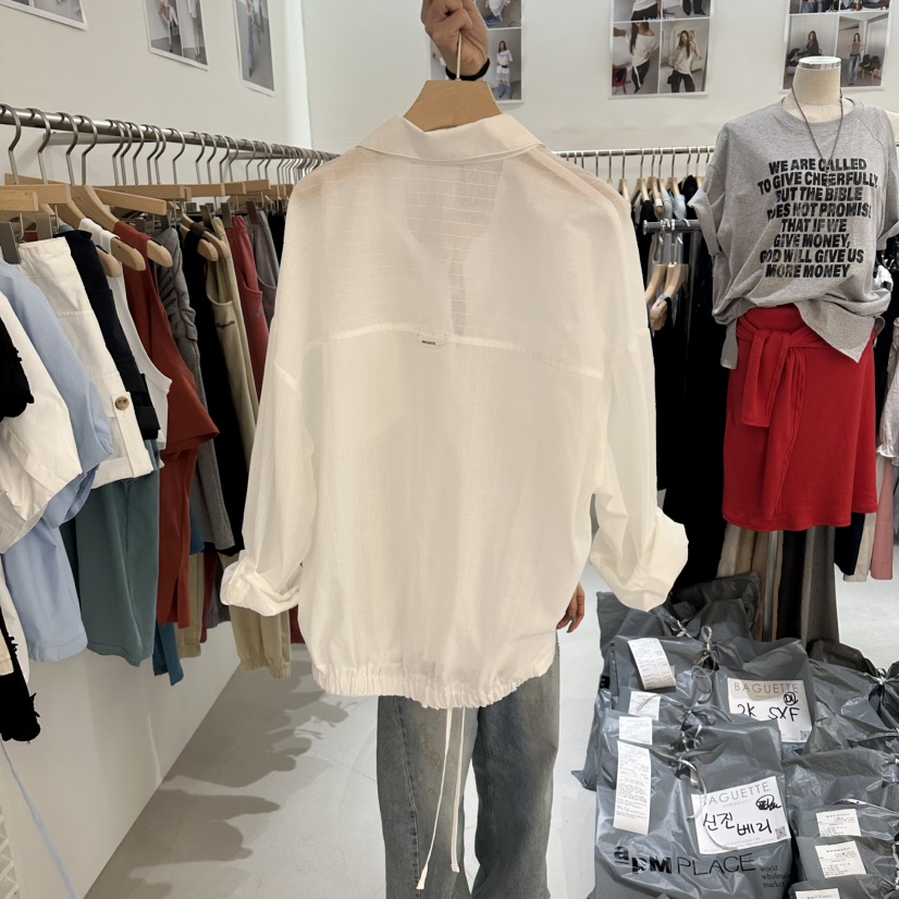 BAGUETTE-P韓國東大門直郵女士新款26春夏人氣襯衫蕾絲衫BAGUETTE-P襯衫/蕾絲衫