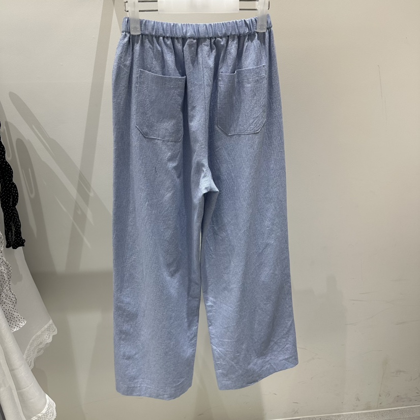 LOW MOMENT韓國直郵實拍女裝新品職業人氣時尚26春夏休閑褲LOW MOMENT休閑褲