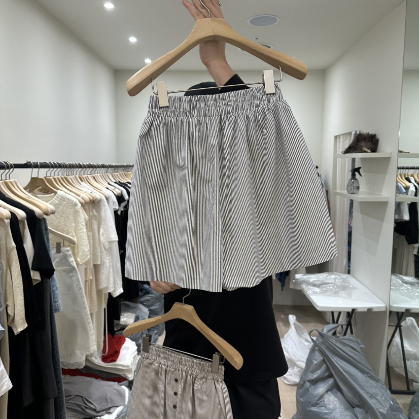 NOTTINGHAM/AVECNOUS/MODEST韓國代購女裝新款人氣短褲NOTTINGHAM/AVECNOUS/MODEST短褲