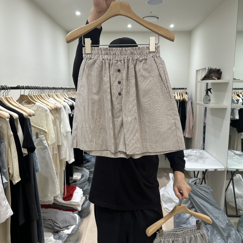 NOTTINGHAM/AVECNOUS/MODEST韓國代購女裝新款人氣短褲NOTTINGHAM/AVECNOUS/MODEST短褲圖色2