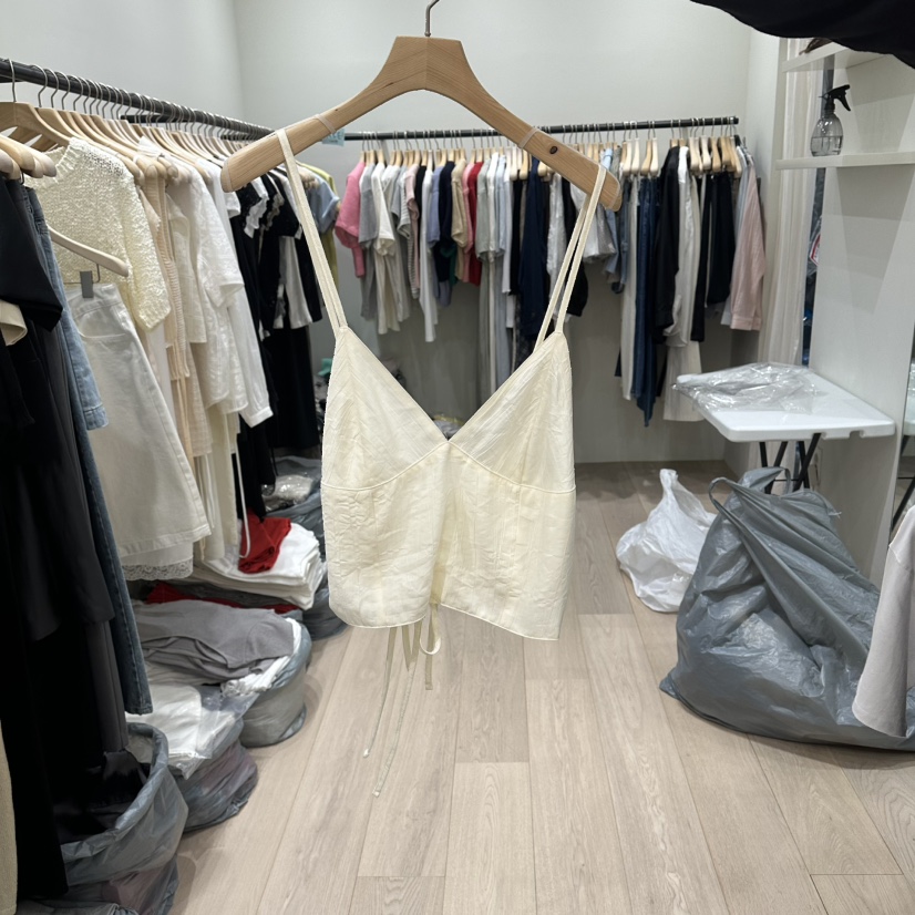 NOTTINGHAM/AVECNOUS/MODEST韓國東大門代購女士新品26春夏吊帶背心不含內搭NOTTINGHAM/AVECNOUS/MODEST吊帶/背心圖色1