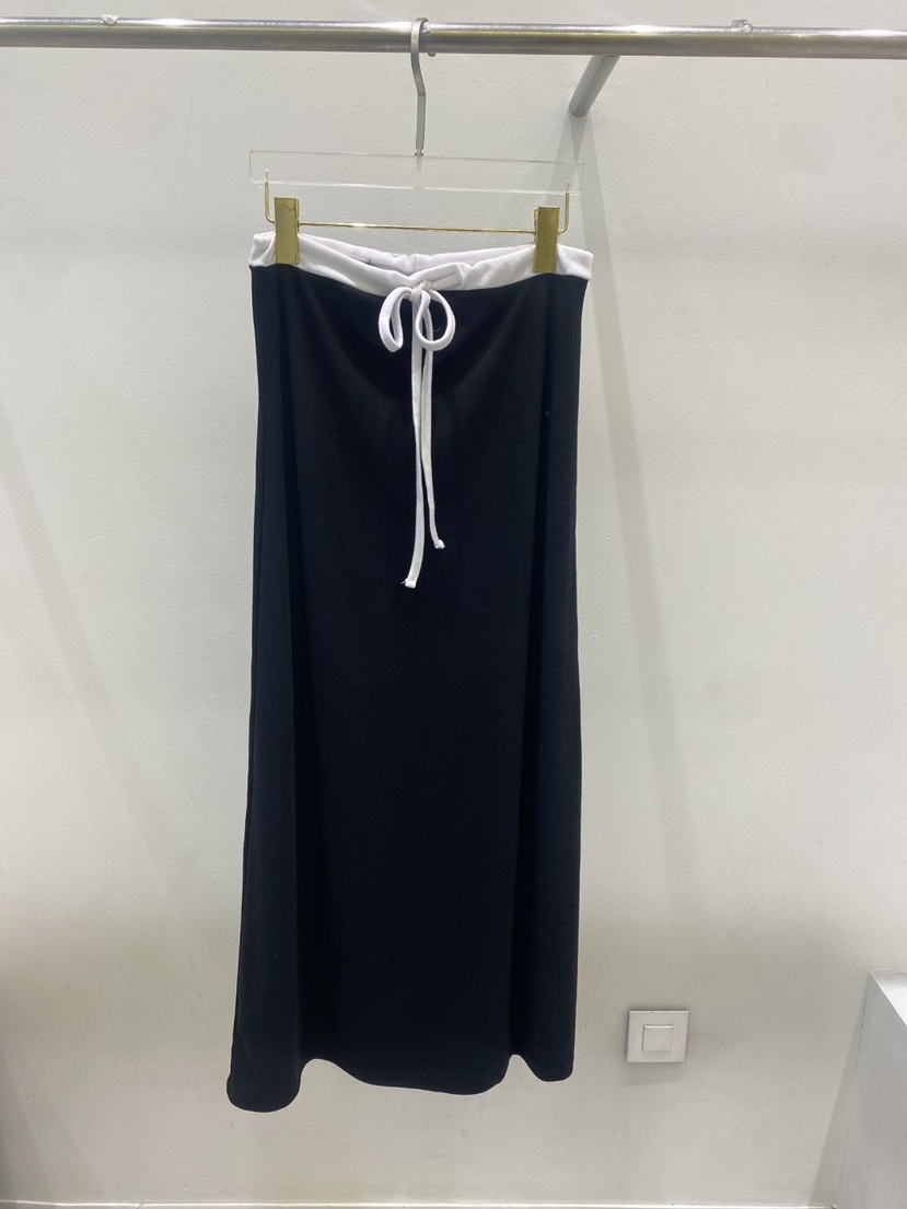 BLACK BIJOU韓國東大門代購女裝新款職業半身裙中短裙撞色BLACK BIJOU半身裙/中短裙圖色2