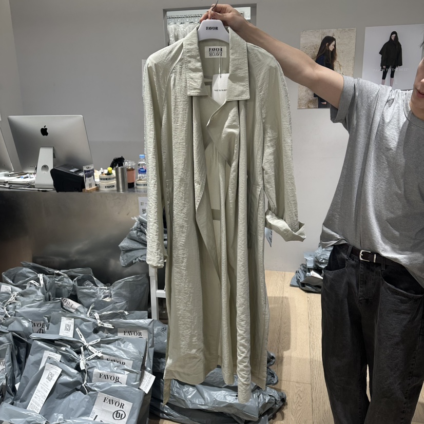 FAVOR-P韓國直郵實拍女裝新品時尚職業休閑長款風衣含腰帶FAVOR-P長款風衣圖色2