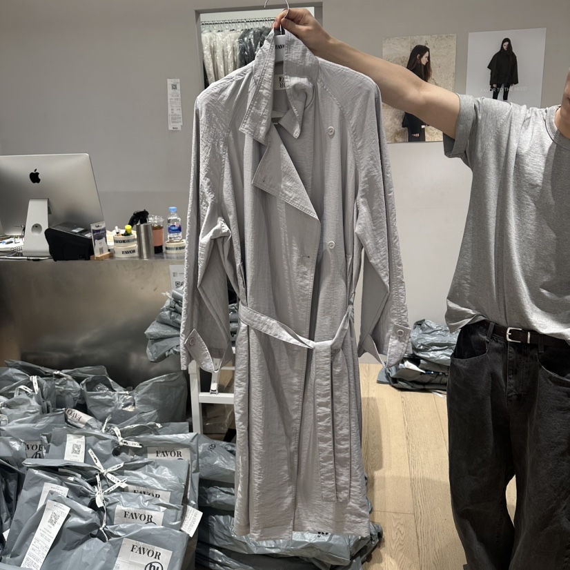 FAVOR-P韓國直郵實拍女裝新品時尚職業休閑長款風衣含腰帶FAVOR-P長款風衣圖色3