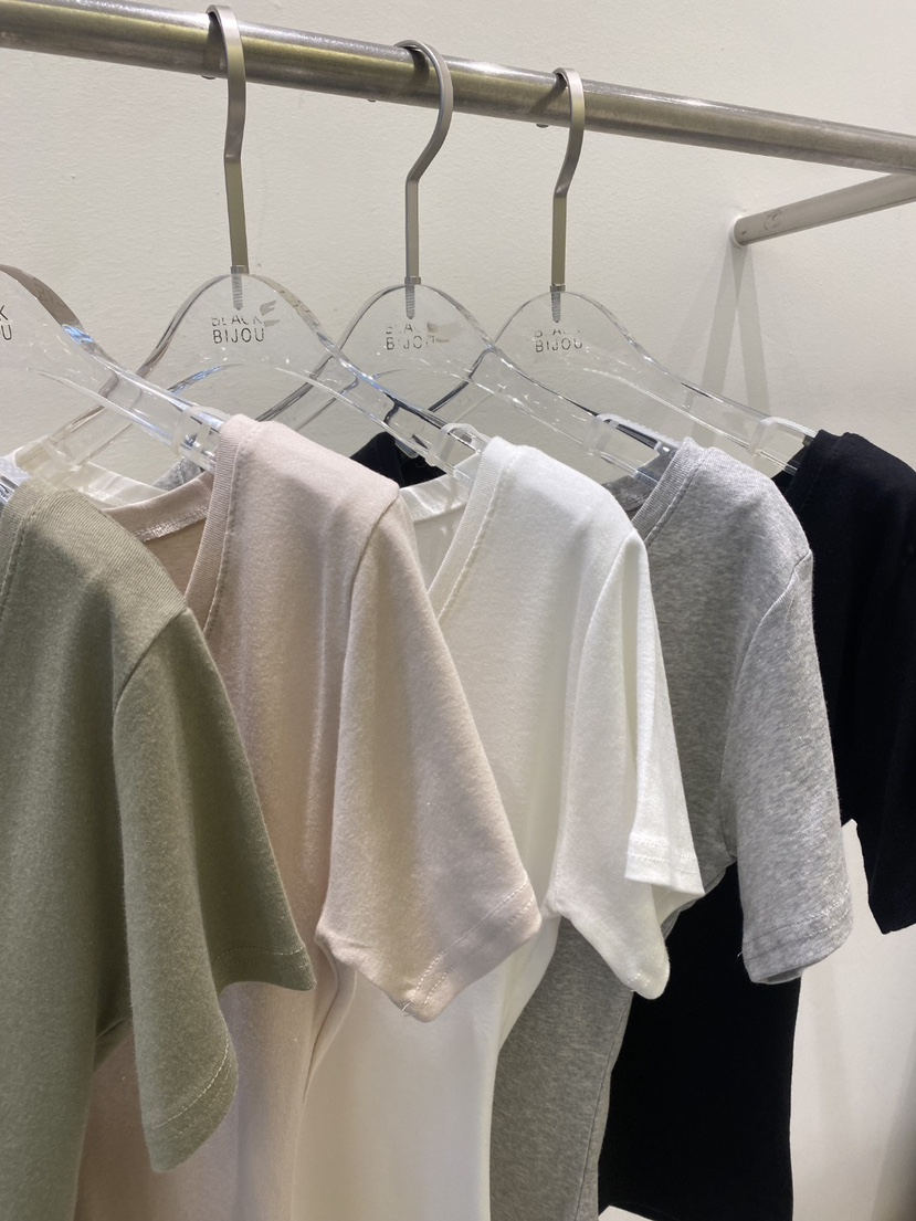 BLACK BIJOU東大門實拍韓國女裝新品休閑人氣26春夏26夏季T恤BLACK BIJOUT恤