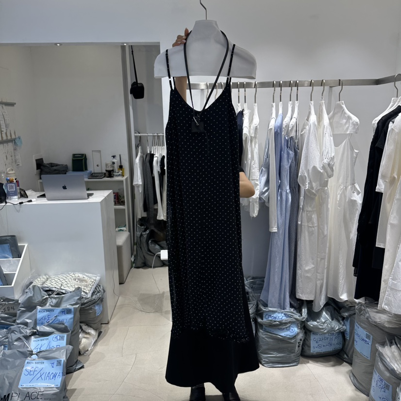 RICH SISTER韓國東大門代購女士新款時尚推薦連衣裙含腰帶RICH SISTER連衣裙