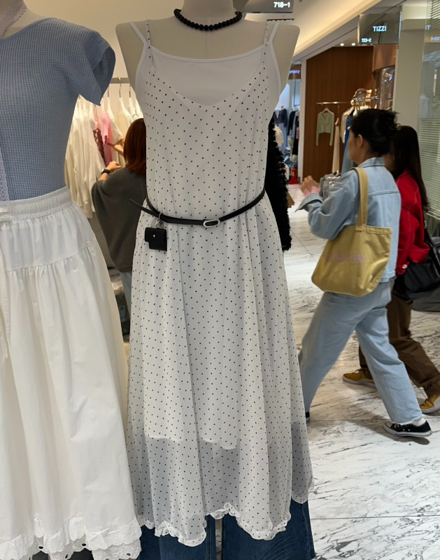 RICH SISTER韓國東大門代購女士新款時尚推薦連衣裙含腰帶RICH SISTER連衣裙圖色1