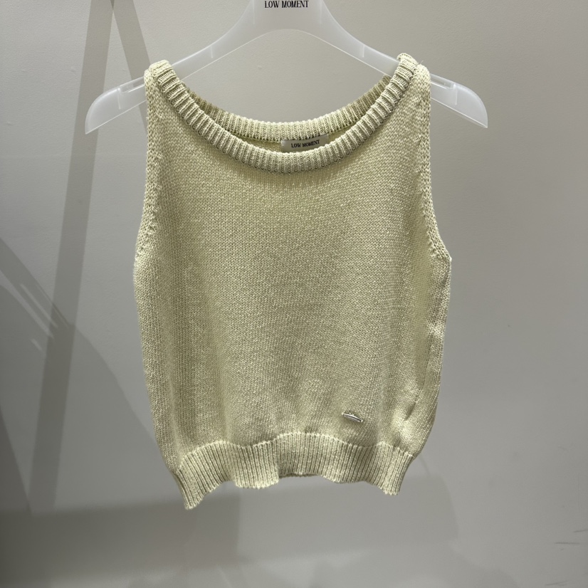 LOW MOMENT東大門實拍韓國女裝新款26夏季推薦人氣吊帶背心LOW MOMENT吊帶/背心圖色2