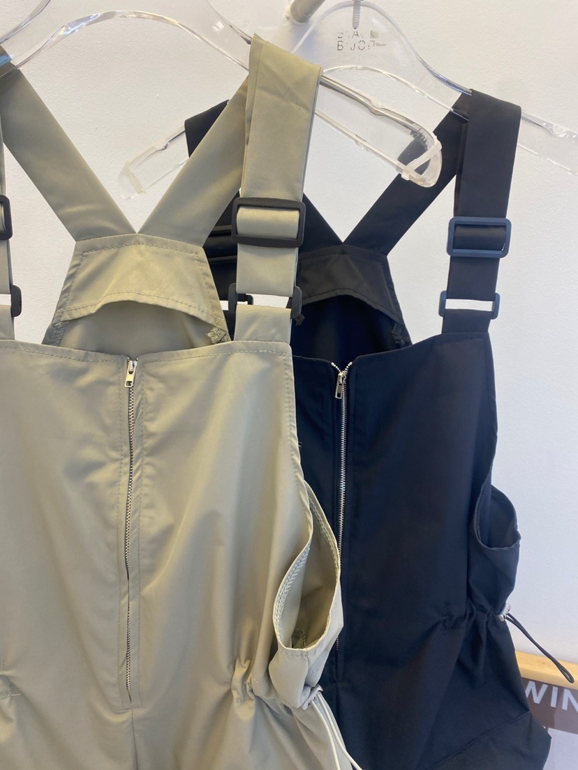 BLACK BIJOU韓國東大門直郵女士新款26春夏背帶褲吊帶裙BLACK BIJOU背帶褲