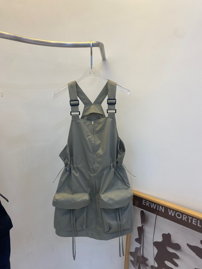 BLACK BIJOU韓國東大門直郵女士新款26春夏背帶褲吊帶裙BLACK BIJOU背帶褲圖色1