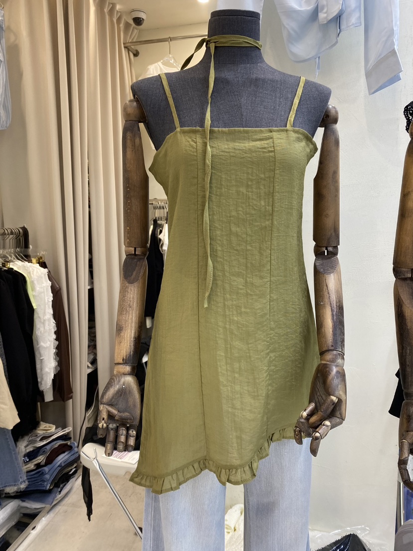 BLACK BIJOU韓國東大門直郵女士新品熱賣吊帶背心不對稱含脖帶BLACK BIJOU吊帶/背心