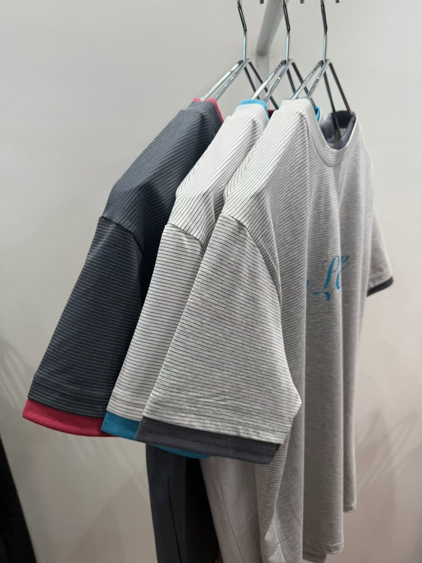 DOT韓國東大門直郵女裝新品推薦人氣時尚26春夏職業熱賣T恤DOTT恤