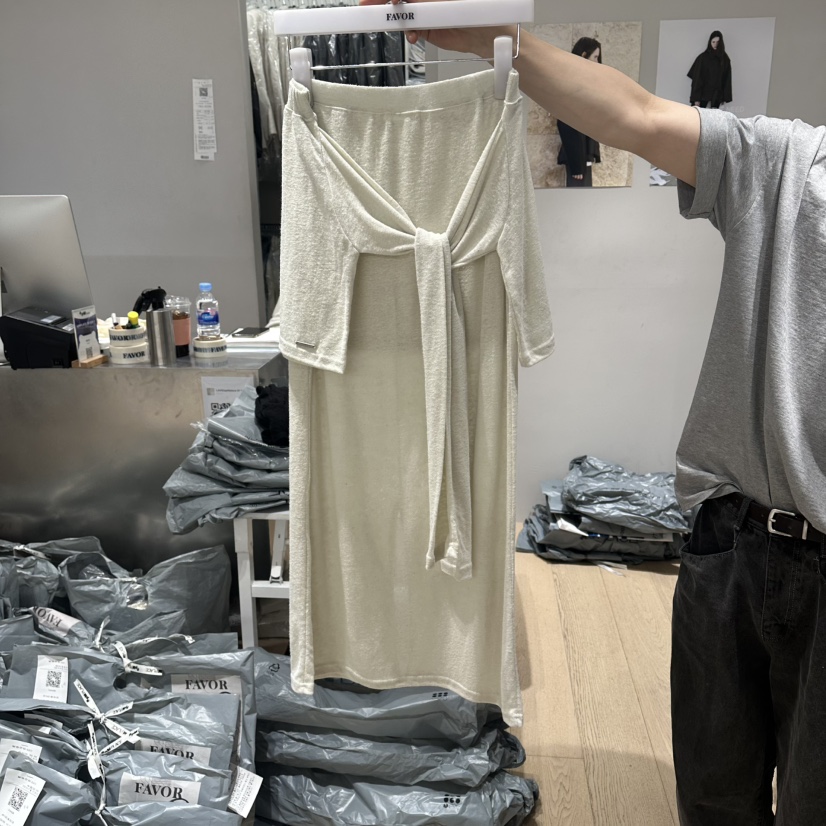 FAVOR-P韓國東大門代購女士新款26春夏時尚人氣熱賣長裙FAVOR-P長裙圖色2