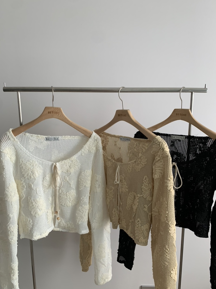 BETONE韓國直郵實拍女士新款休閑26夏季時尚襯衫蕾絲衫花朵BETONE襯衫/蕾絲衫