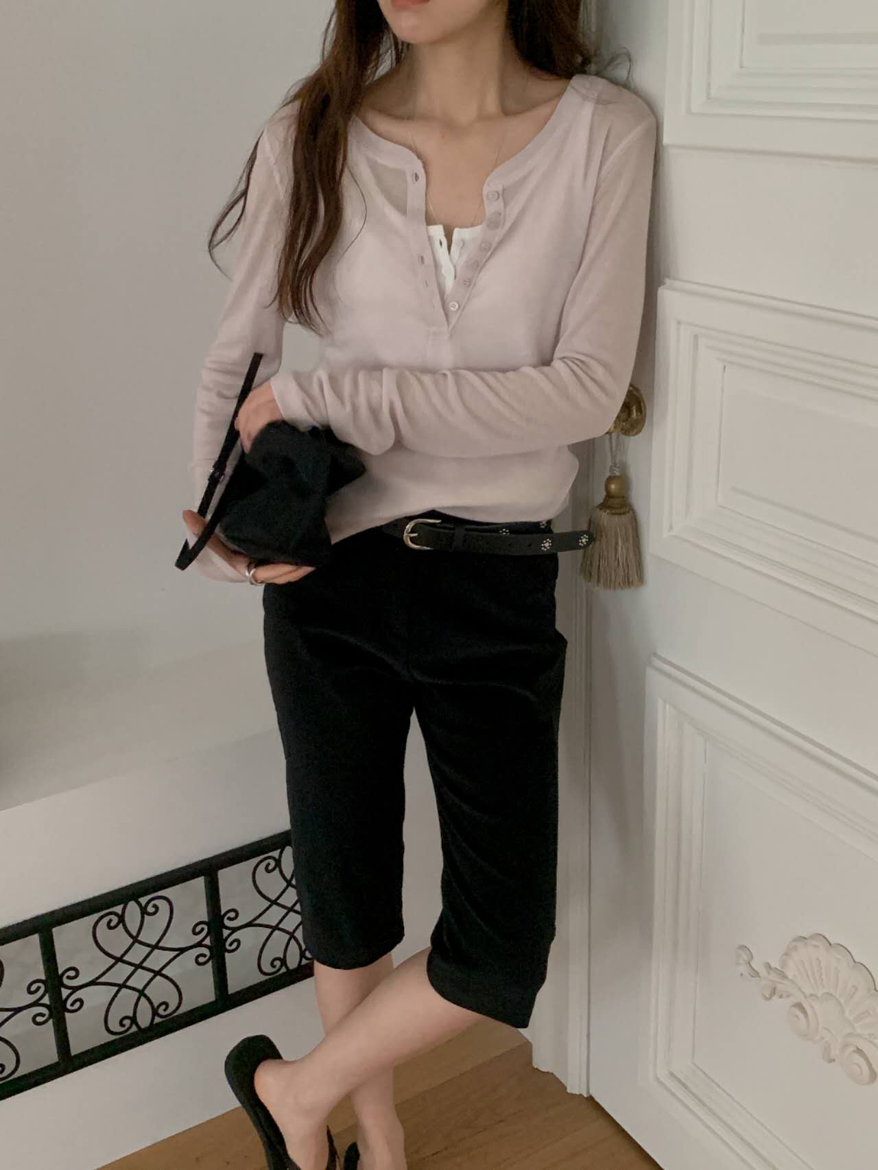 FIKA東大門實拍韓國女裝新品熱賣26春夏推薦長袖T恤不含內搭FIKA長袖T恤