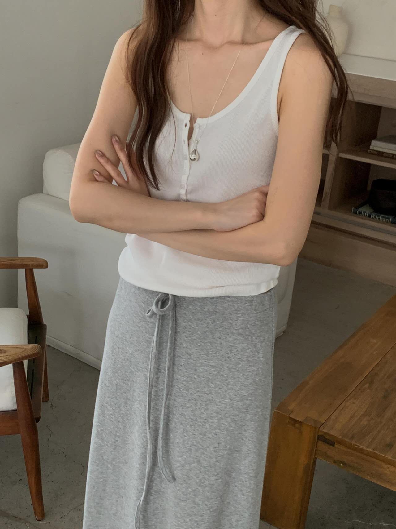 FIKA韓國代購女裝新款職業推薦熱賣人氣休閑26春夏吊帶背心FIKA吊帶/背心