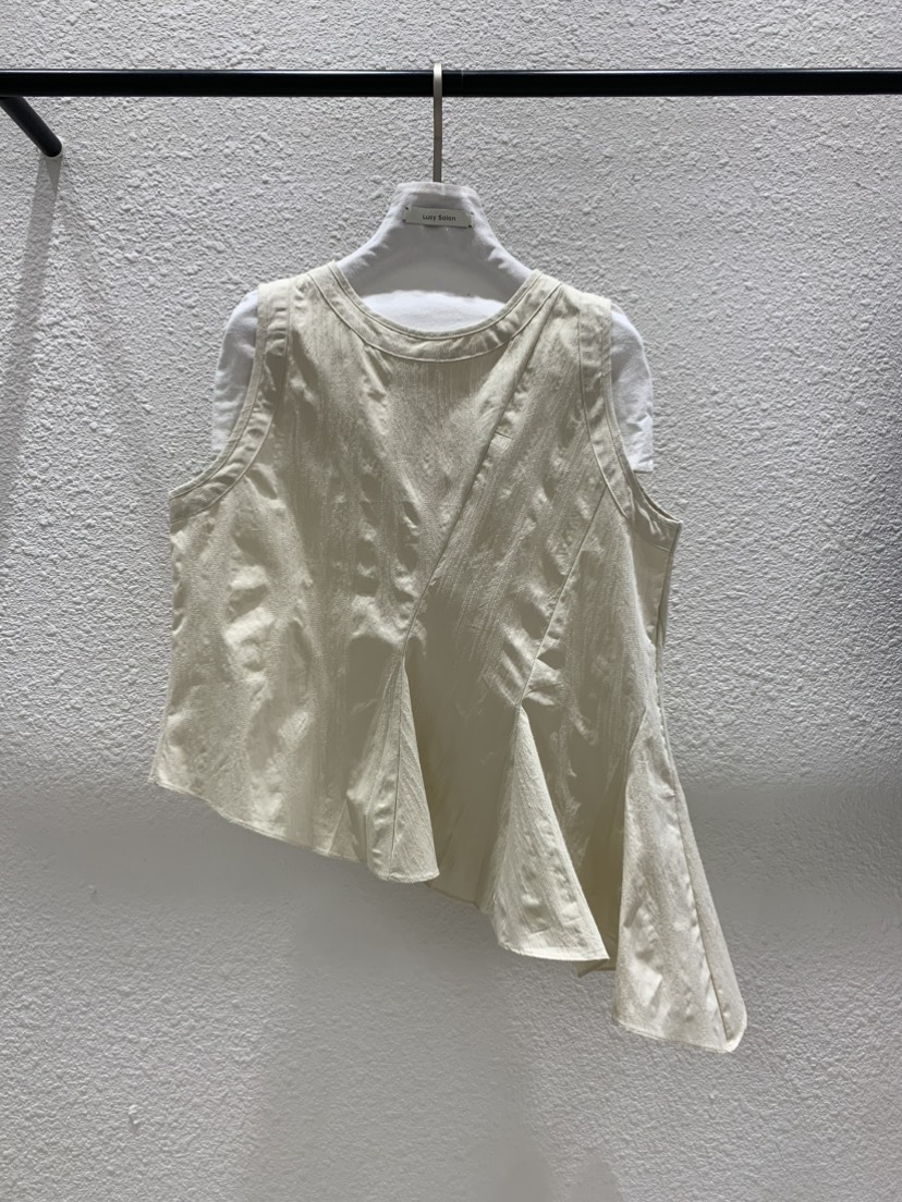 LUCY SALON韓國直郵女士新款時尚職業休閑人氣熱賣吊帶背心LUCY SALON吊帶/背心圖色1