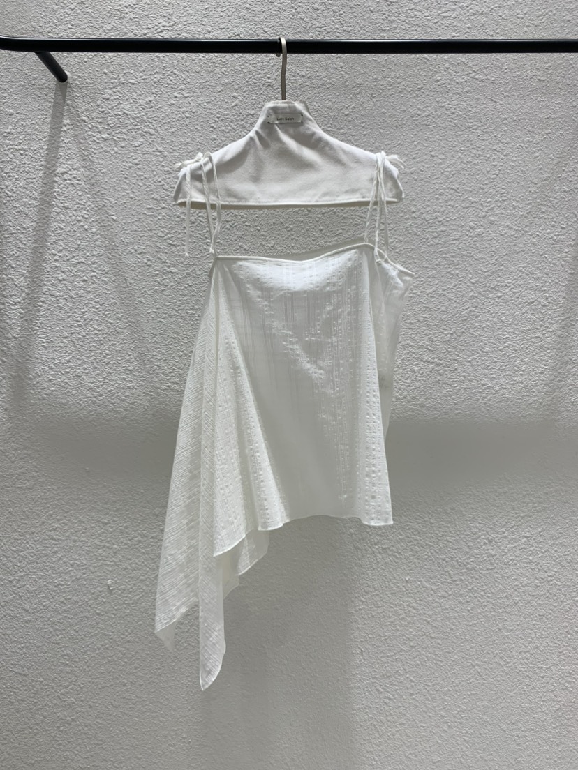LUCY SALON東大門實拍女裝新品職業休閑人氣吊帶背心喇叭形LUCY SALON吊帶/背心圖色1