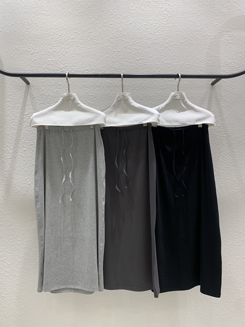 LUCY SALON韓國代購女裝新品推薦真品時尚職業休閑熱賣長裙LUCY SALON長裙