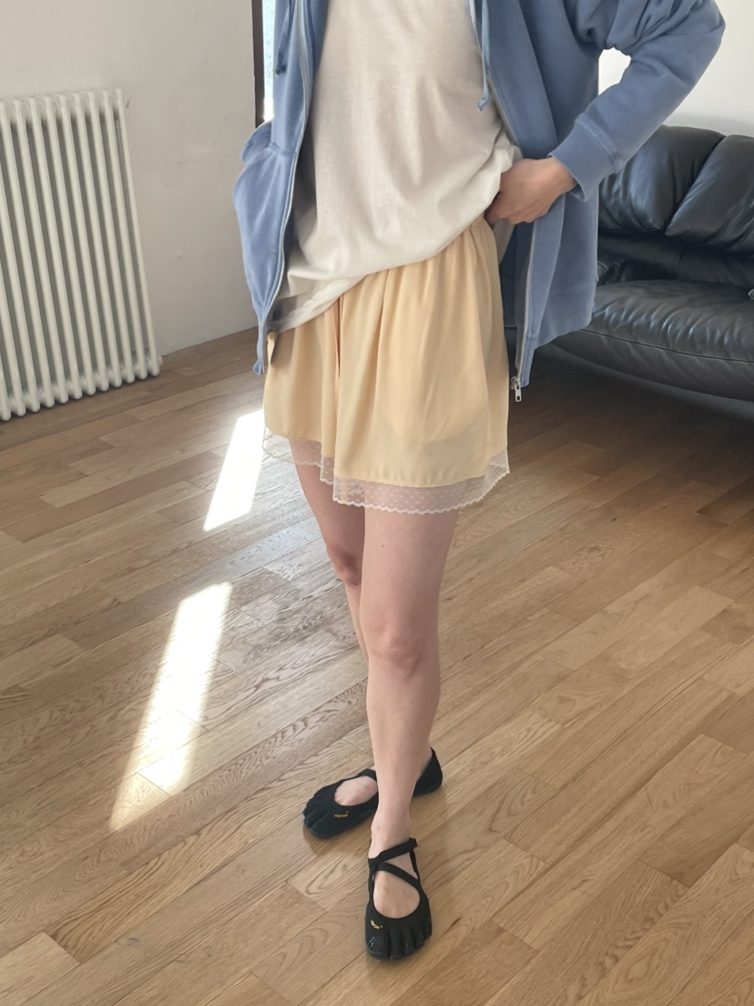 JEONG GAM STUDIOS東大門直郵女士新品推薦熱賣短褲蕾絲JEONG GAM STUDIOS短褲