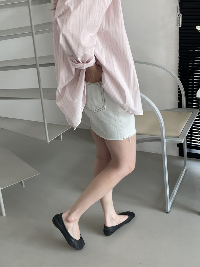 JEONG GAM STUDIOS東大門代購女士新品職業真品熱賣短褲JEONG GAM STUDIOS短褲