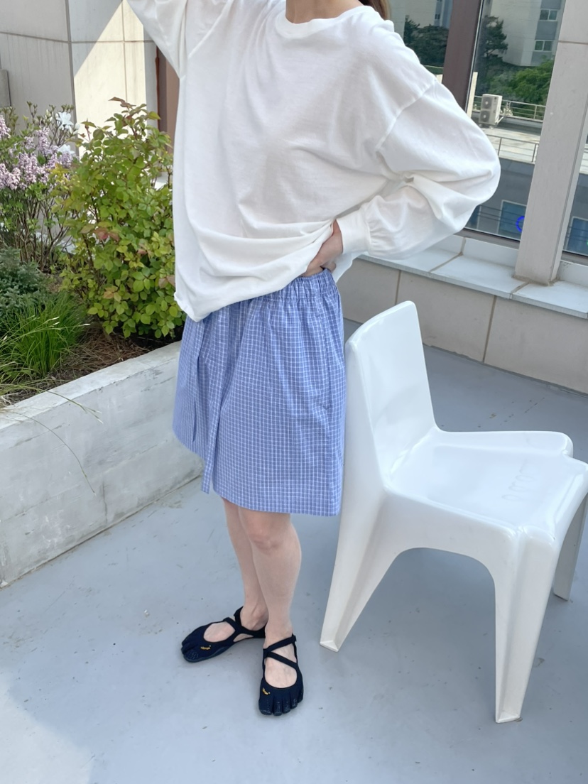 JEONG GAM STUDIOS東大門實拍女裝新品職業熱賣推薦短褲JEONG GAM STUDIOS短褲