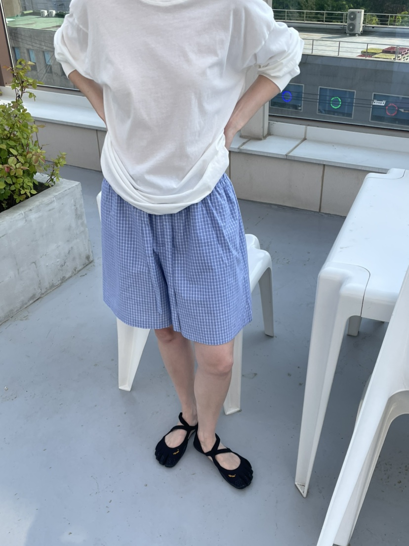 JEONG GAM STUDIOS東大門實拍女裝新品職業熱賣推薦短褲JEONG GAM STUDIOS短褲