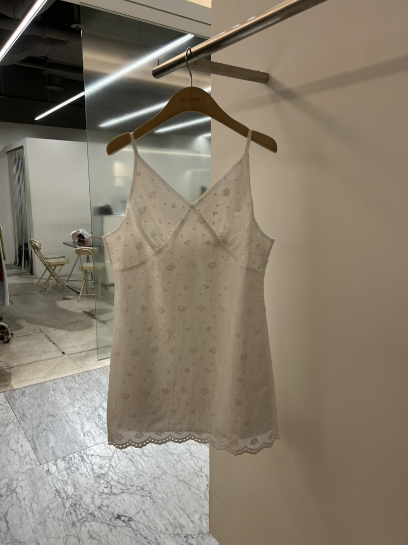 DE VENTI東大門實拍女士新品人氣時尚推薦職業休閑連衣裙DE VENTI連衣裙圖色1