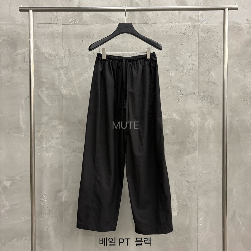 MUTE-P韓國代購女士新品休閑職業人氣推薦時尚真品休閑褲MUTE休閑褲圖色4黑色