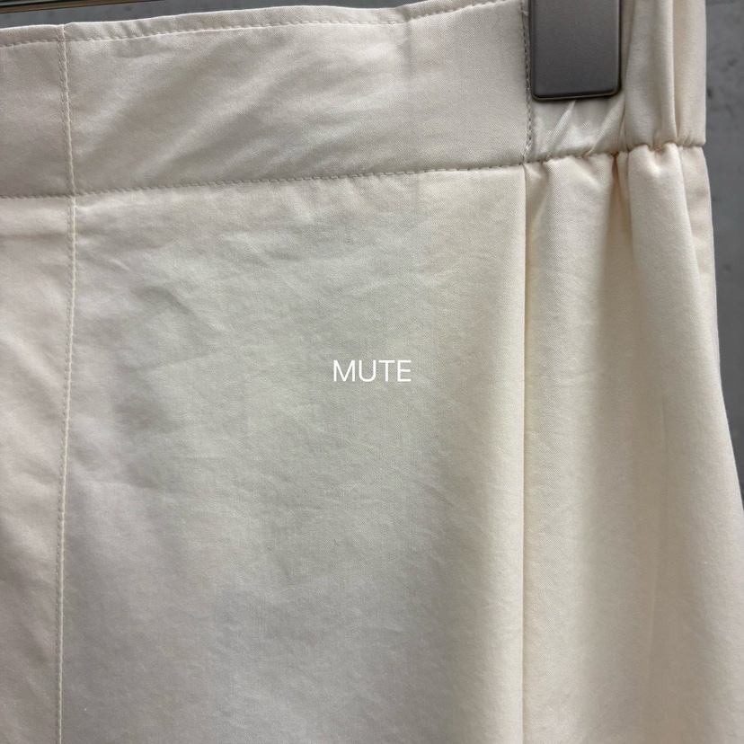 MUTE-P東大門直郵女士新品真品26春夏休閑人氣時尚職業長裙MUTE長裙