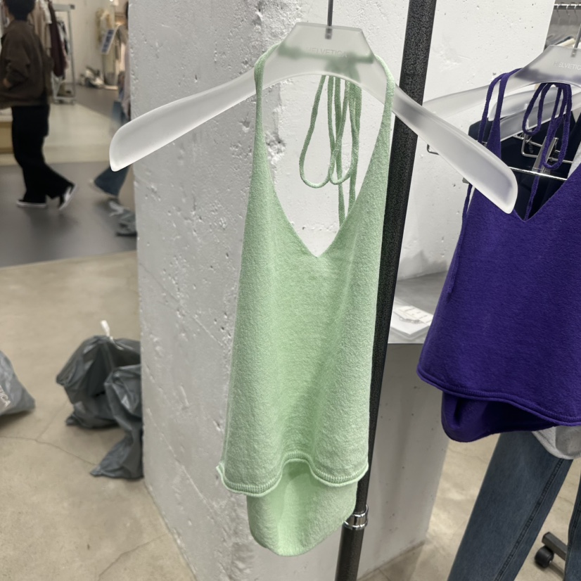 HELVETICA韓國直郵女裝新款時尚熱賣人氣真品職業吊帶背心HELVETICA吊帶/背心圖色2