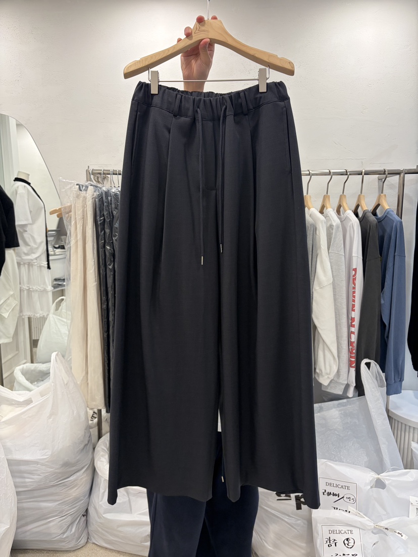 DELICATE韓國直郵女士新品26春夏休閑人氣職業推薦休閑褲DELICATE休閑褲圖色2墨色