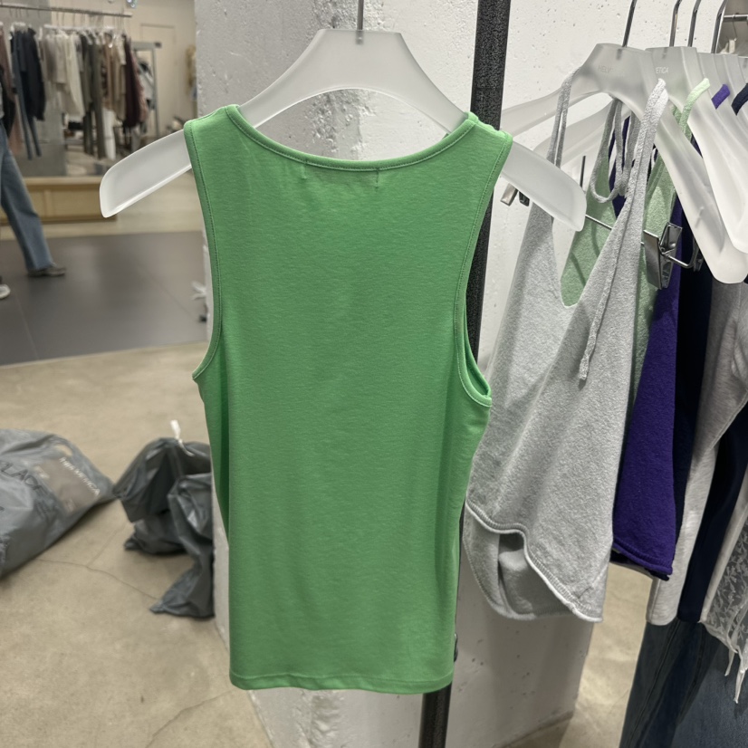 HELVETICA東大門實拍女裝新品時尚人氣推薦職業休閑吊帶背心HELVETICA吊帶/背心