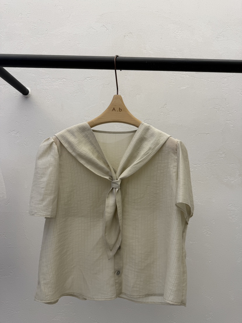 AUTUMN BEIGE-Q韓國代購女裝新款熱賣推薦人氣襯衫蕾絲衫A.b/AUTUMN BEIGE襯衫/蕾絲衫圖色2