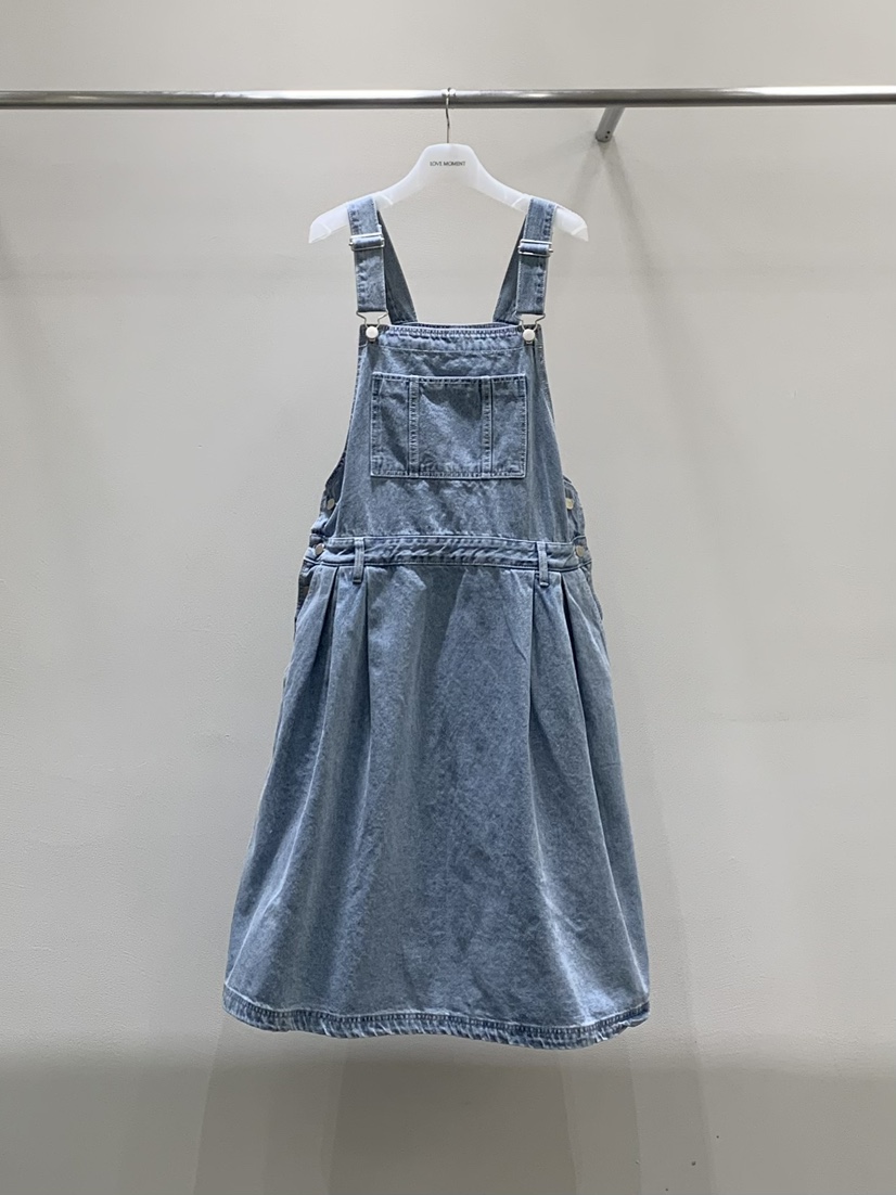 LOVE MOMENT東大門實拍韓國女裝新品職業時尚26春夏連衣裙LOVE MOMENT連衣裙圖色1