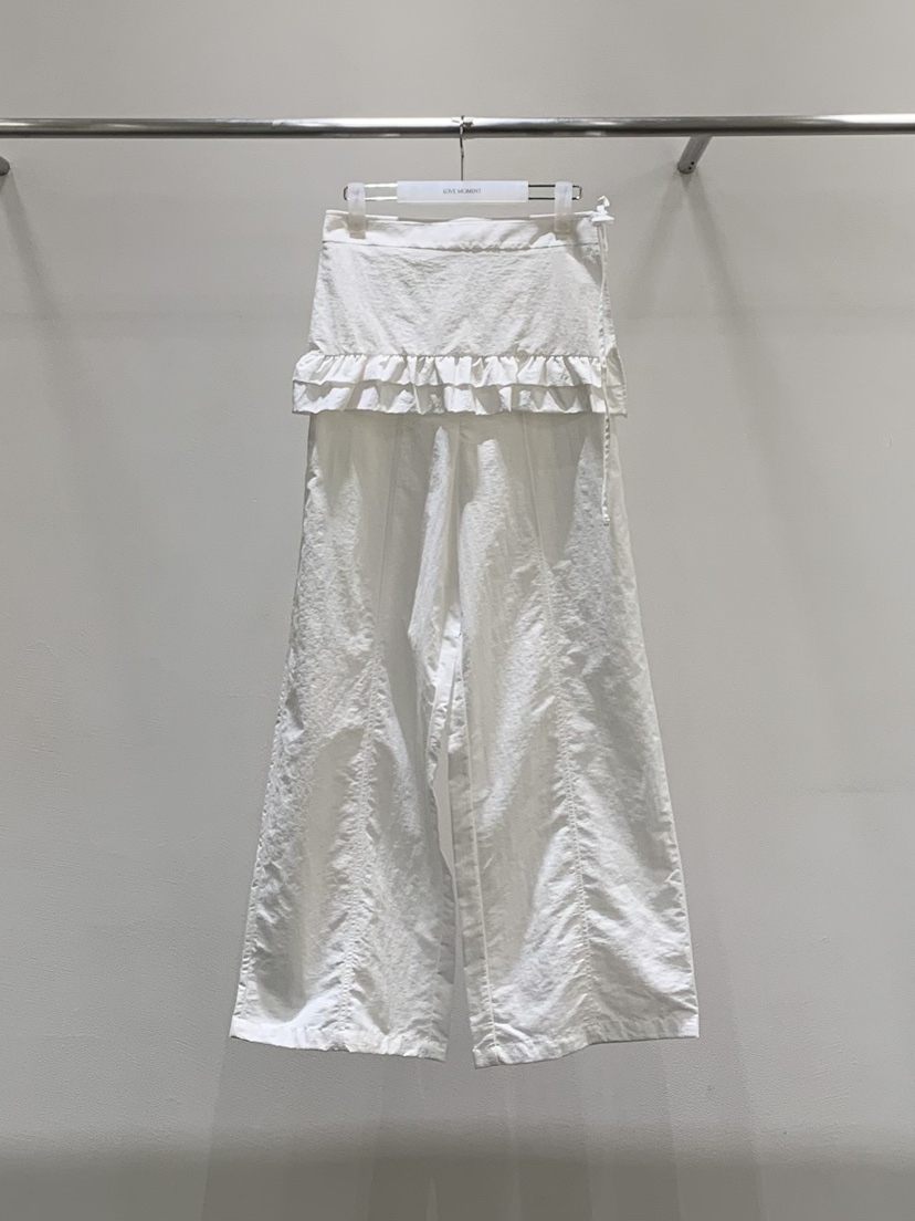 LOVE MOMENT韓國直郵女士新品休閑推薦人氣職業套裝荷葉邊LOVE MOMENT套裝圖色1