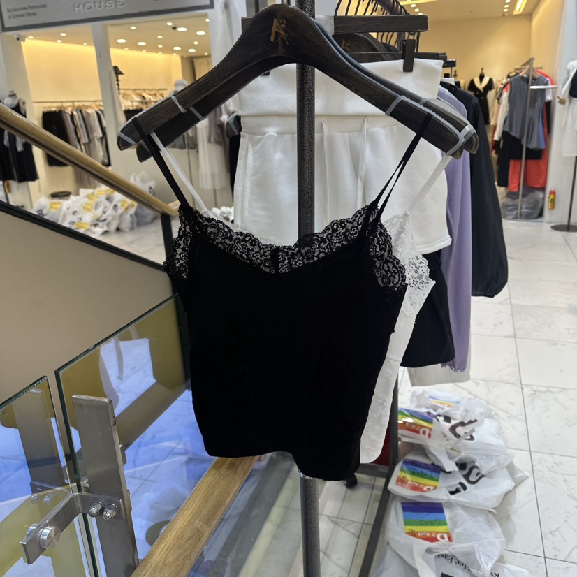 A2/D2東大門實拍韓國女裝新品時尚熱賣吊帶背心棉質蕾絲A2/D2吊帶/背心圖色2