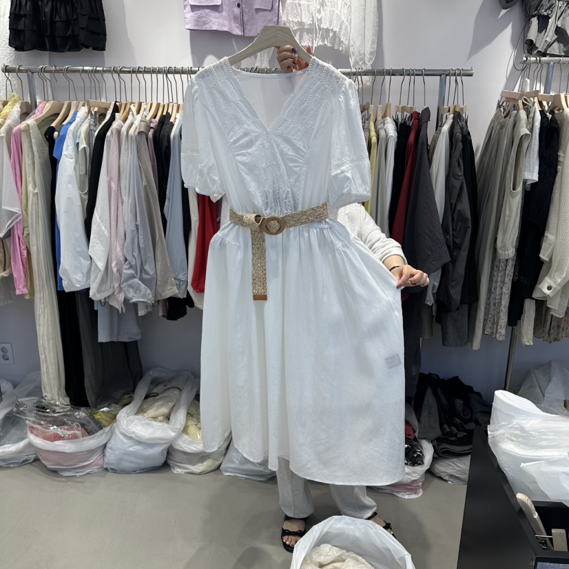SIMPLE PARK/WMSTORY韓國東大門直郵女士新品人氣連衣裙不含腰帶V領系帶WMSTORY/SIMPLE PARK連衣裙圖色1