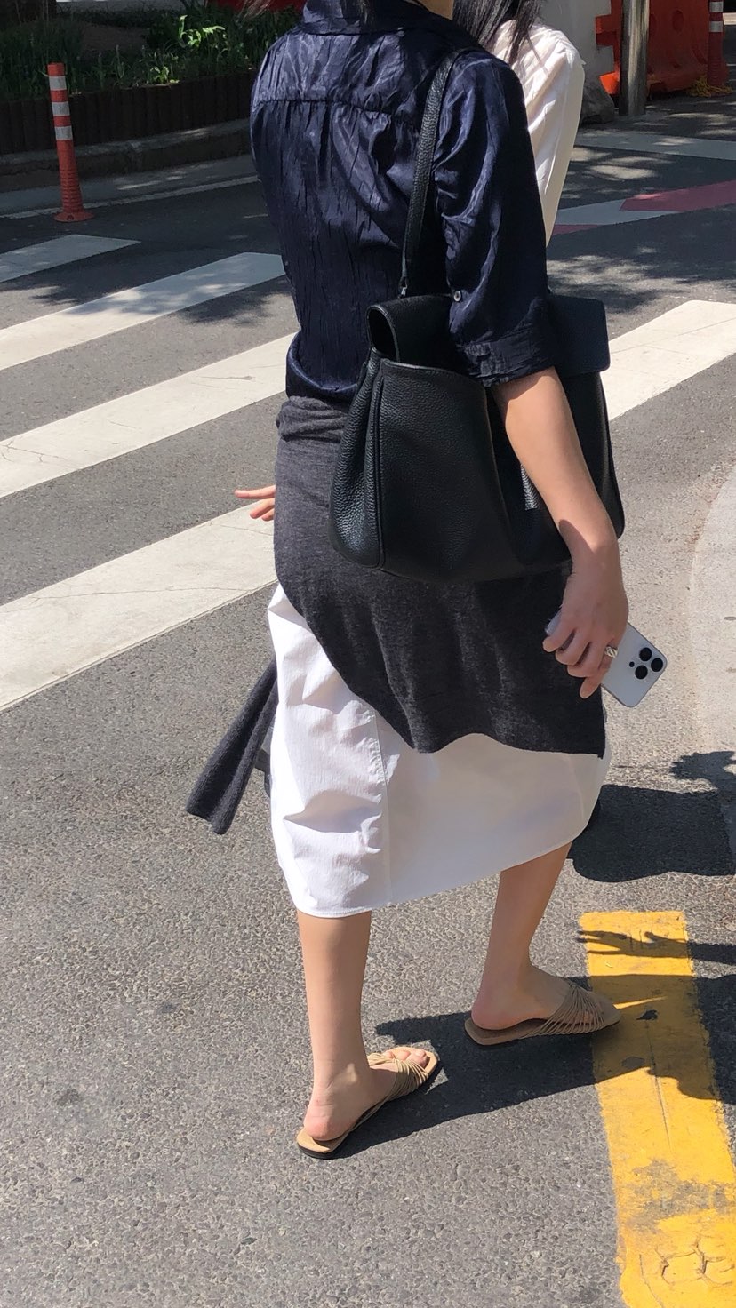 OVER RICH韓國直郵實拍女士新款26夏季26春夏襯衫蕾絲衫褶皺OVER RICH襯衫/蕾絲衫