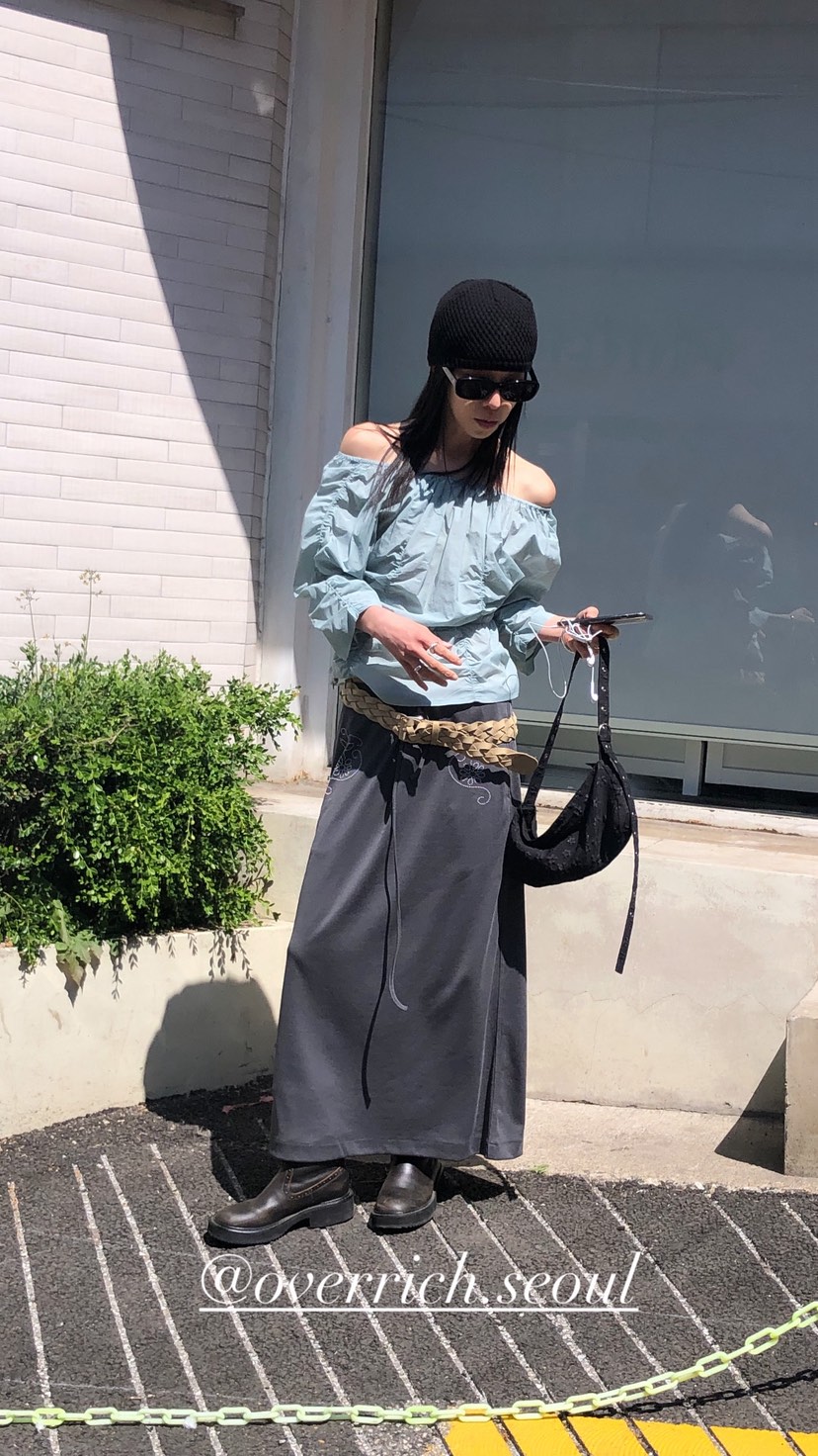 OVER RICH韓國直郵實拍女裝新款26春夏職業人氣襯衫蕾絲衫OVER RICH襯衫/蕾絲衫