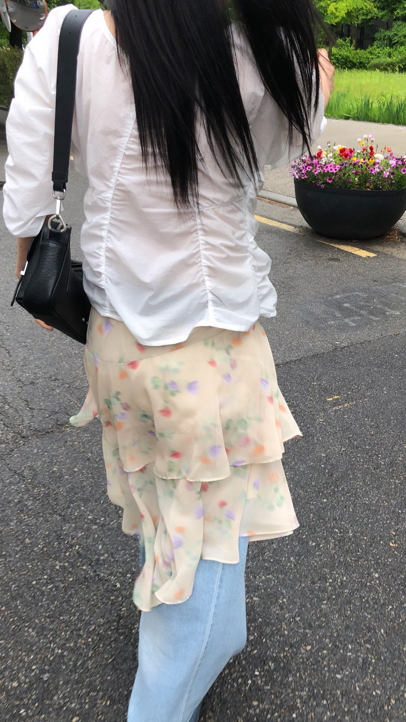 OVER RICH韓國直郵實拍女裝新款26春夏職業人氣襯衫蕾絲衫OVER RICH襯衫/蕾絲衫