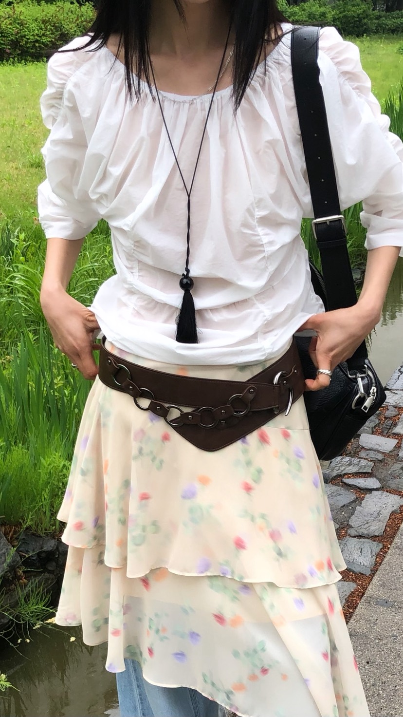 OVER RICH韓國直郵實拍女裝新款26春夏職業人氣襯衫蕾絲衫OVER RICH襯衫/蕾絲衫