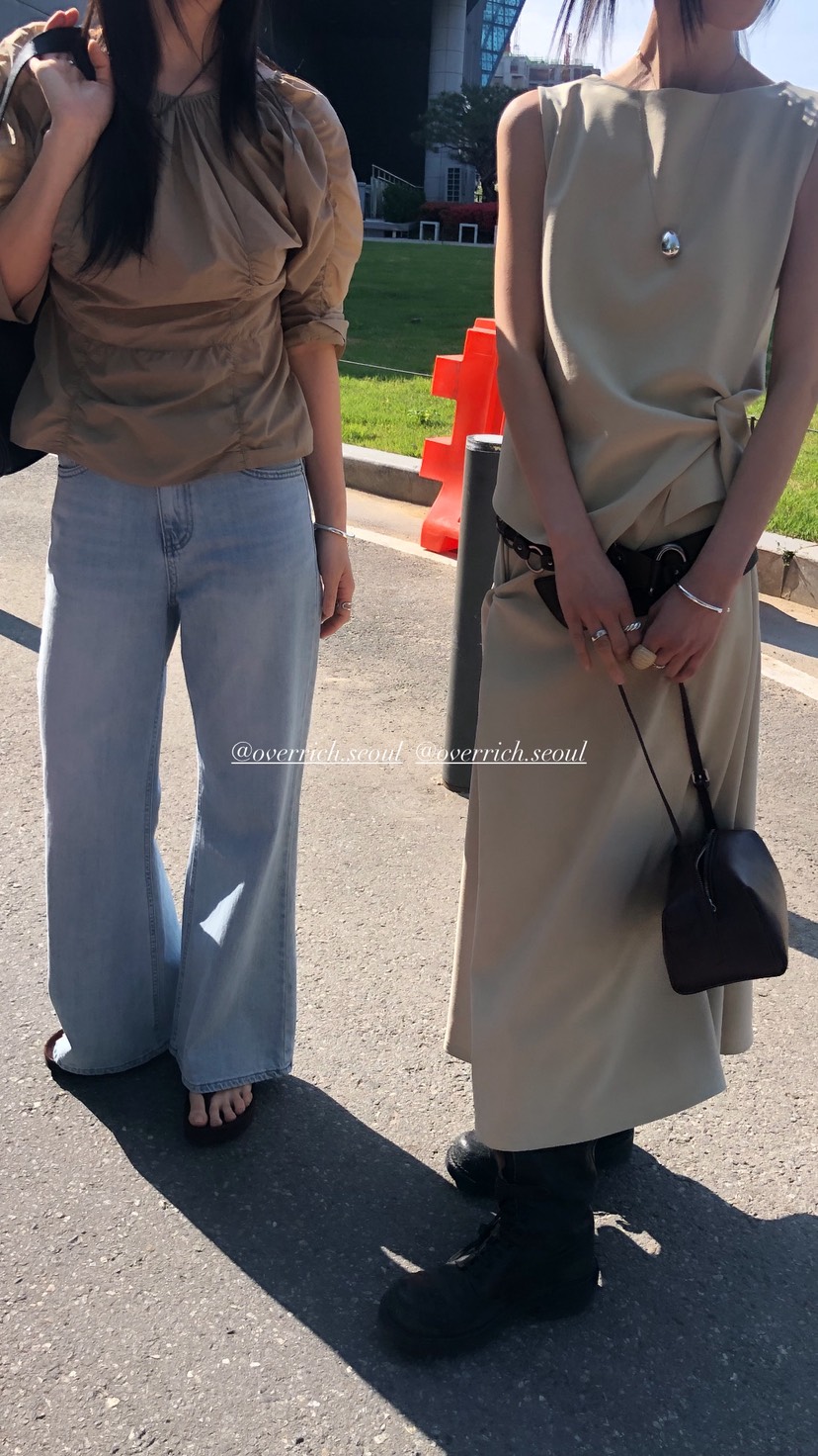 OVER RICH韓國直郵實拍女裝新款26春夏職業人氣襯衫蕾絲衫OVER RICH襯衫/蕾絲衫