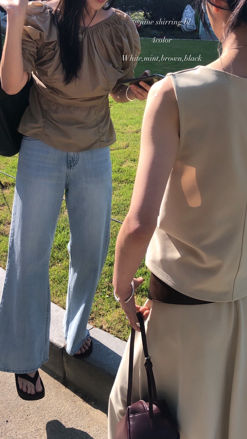 OVER RICH韓國直郵實拍女裝新款26春夏職業人氣襯衫蕾絲衫OVER RICH襯衫/蕾絲衫