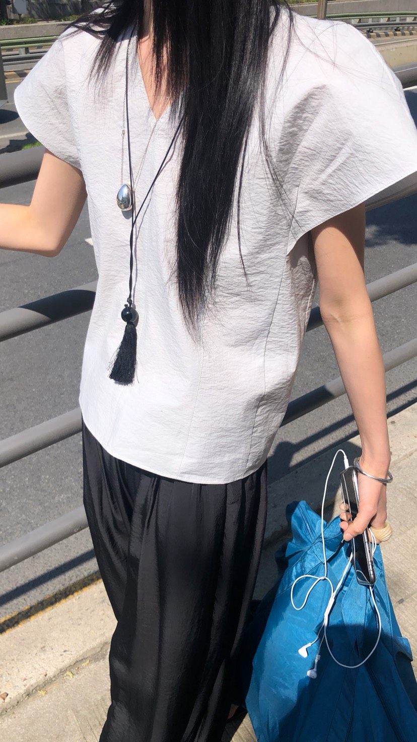 OVER RICH韓國代購女士新款26春夏時尚襯衫蕾絲衫荷葉邊OVER RICH襯衫/蕾絲衫