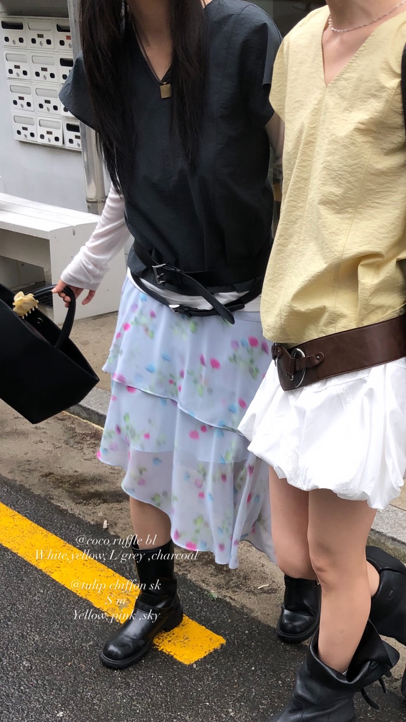 OVER RICH韓國代購女士新款26春夏時尚襯衫蕾絲衫荷葉邊OVER RICH襯衫/蕾絲衫