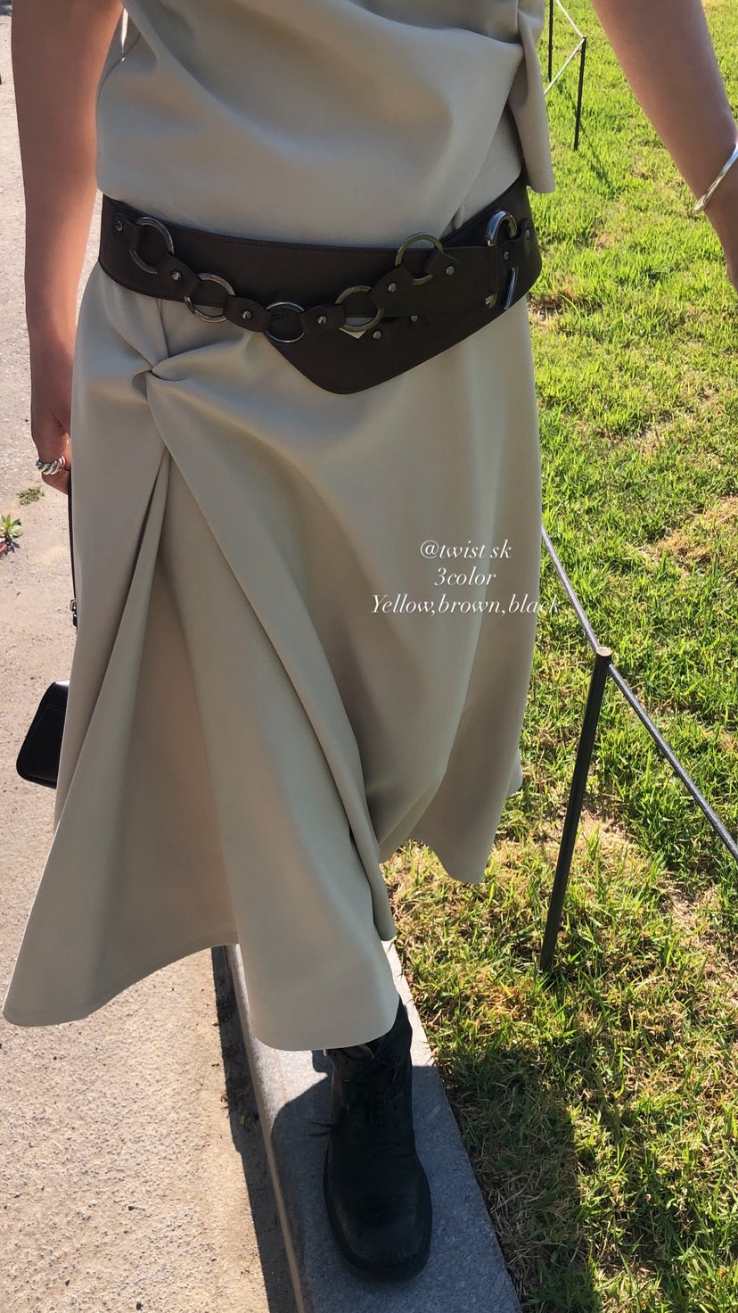 OVER RICH韓國代購女裝新品職業26春夏26夏季時尚推薦長裙OVER RICH長裙
